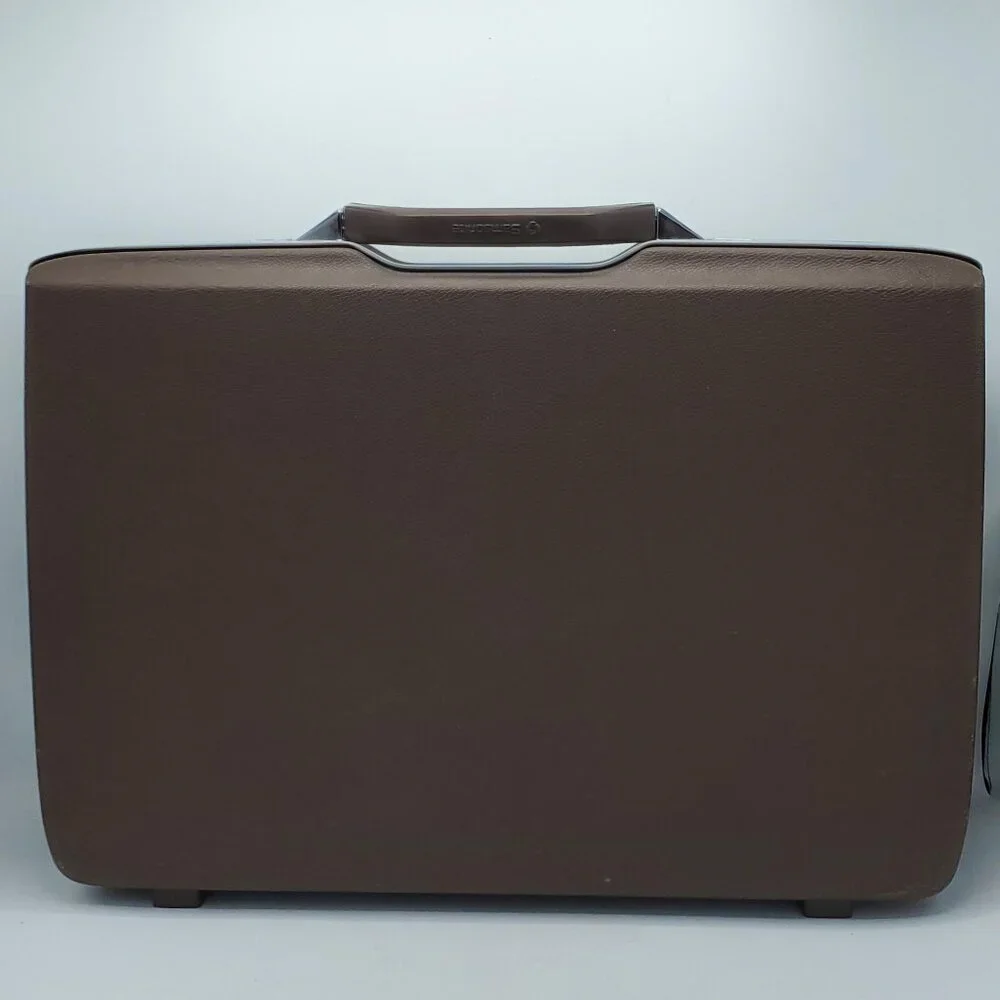 Vintage Samsonite Brown Briefcase - Used in a University - Great Condition